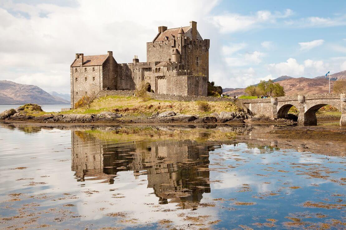 Eilean Donan Castle vom Wasser aus fotopgrafiert