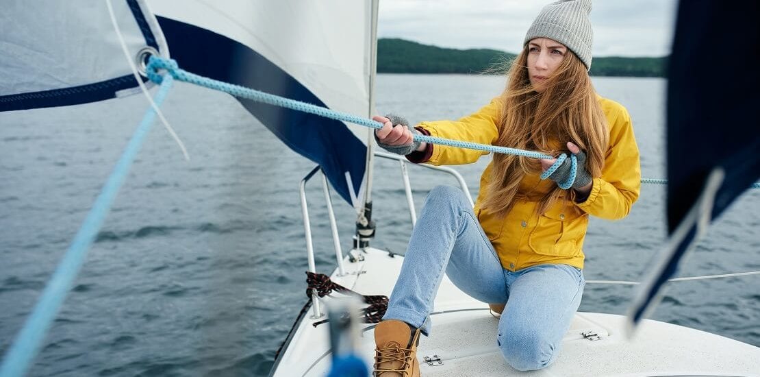 Notwendige Ausrüstung an Bord – Was brauche ich auf einem Segeltörn?