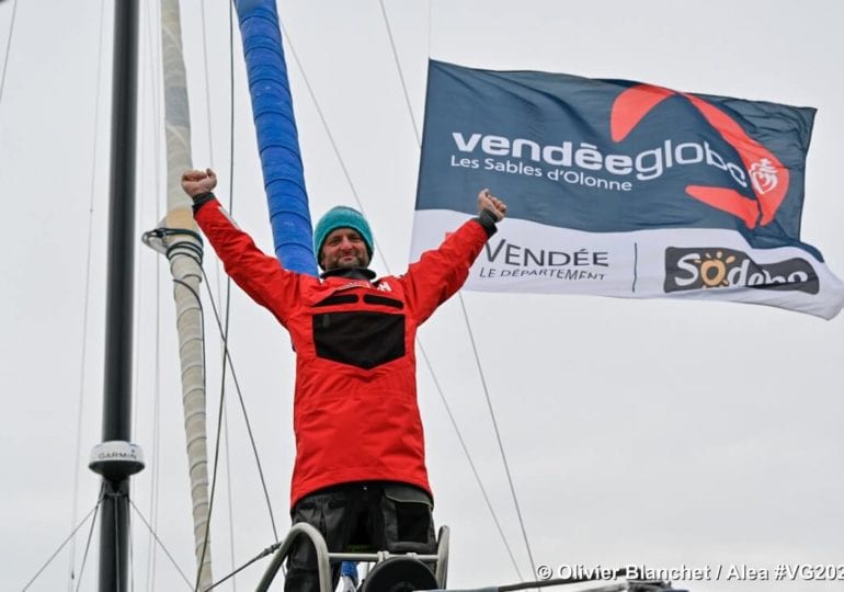 Vendée Globe: Fünf weitere Skipper im Zielhafen