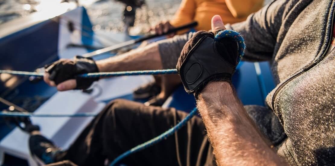 Segelhandschuhe für warme und geschützte Hände auf hoher See