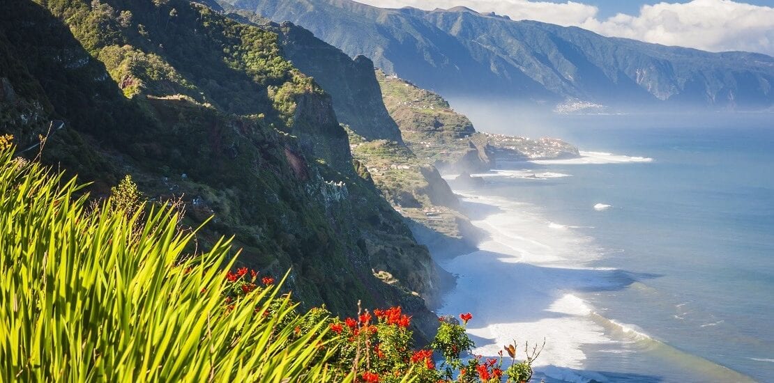 Madeira: Segeln um die Blumeninsel im Atlantik