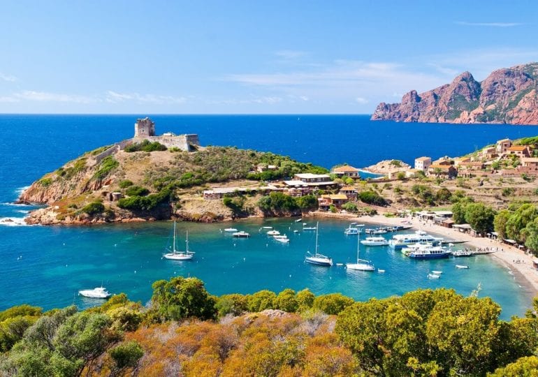 Immer beste Winde für den Familientörn um Korsika und Sardinien