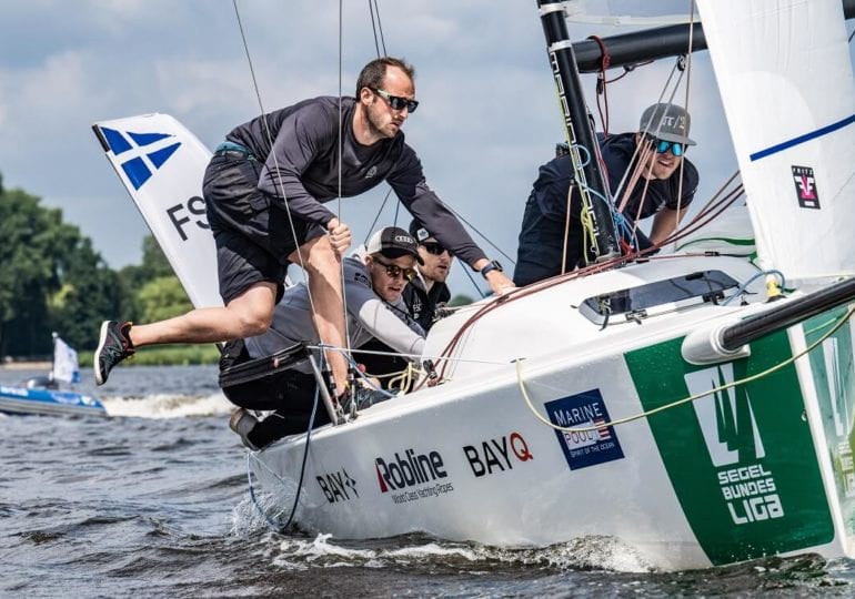 1. Segel-Bundesliga: Flensburger Segelclub trotz wenig Wind an der Spitze