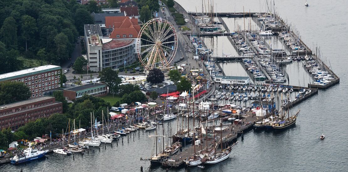 Kieler Woche 2021 startet mit Regatta- und Landprogramm