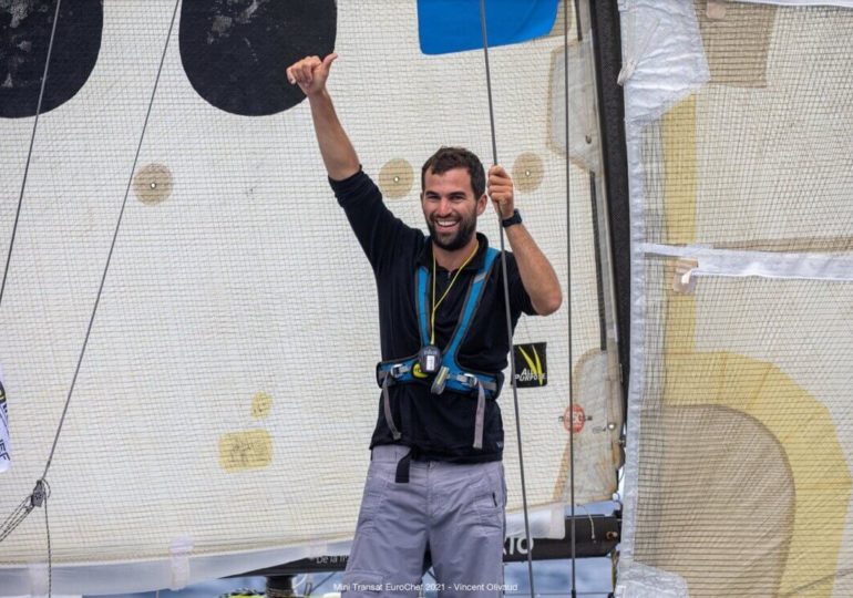 Knappe Kiste: Bouroullec gewinnt erste Etappe beim Mini-Transat